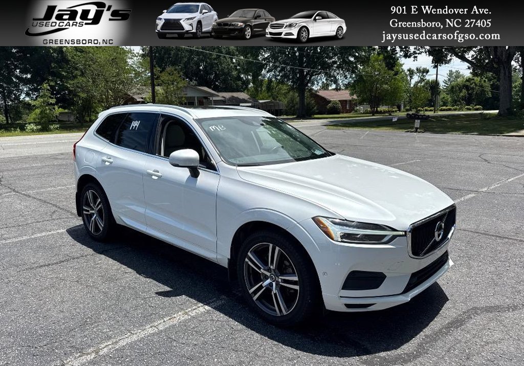 2018 Volvo XC60 T6 Momentum AWD's photo