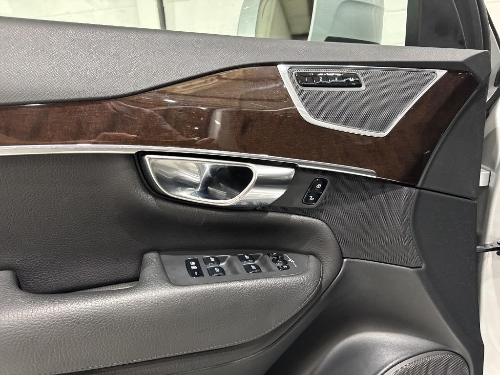2019 Volvo XC90 Momentum - Photo 30